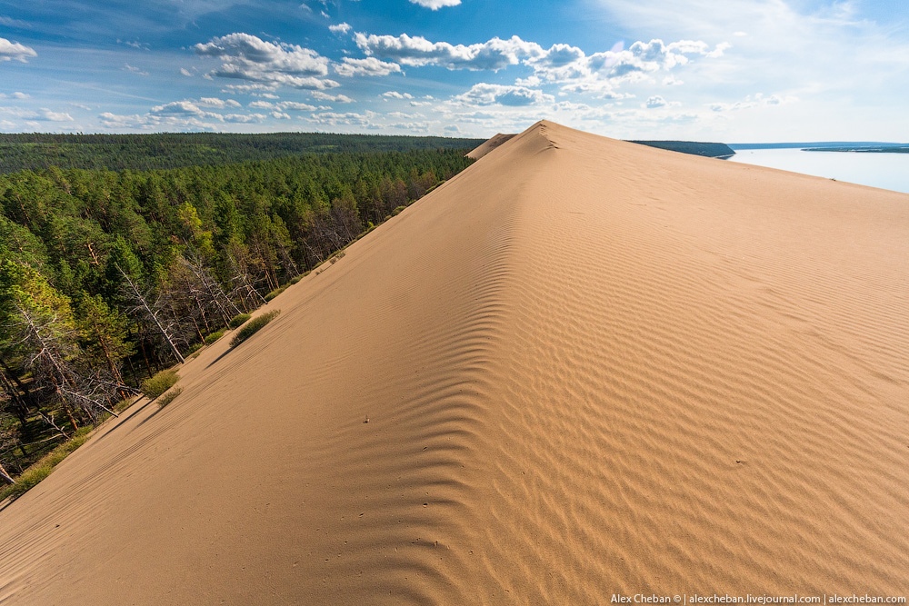 До Тукулан этим летом можно добраться на моторных лодках и… снегоболотоходе