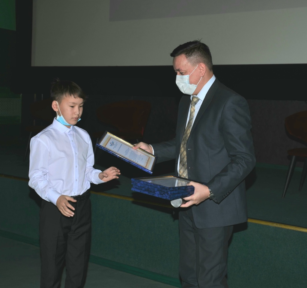 Радомир Федоров и замминистра культуры Владислав Левочкин_2020.jpg