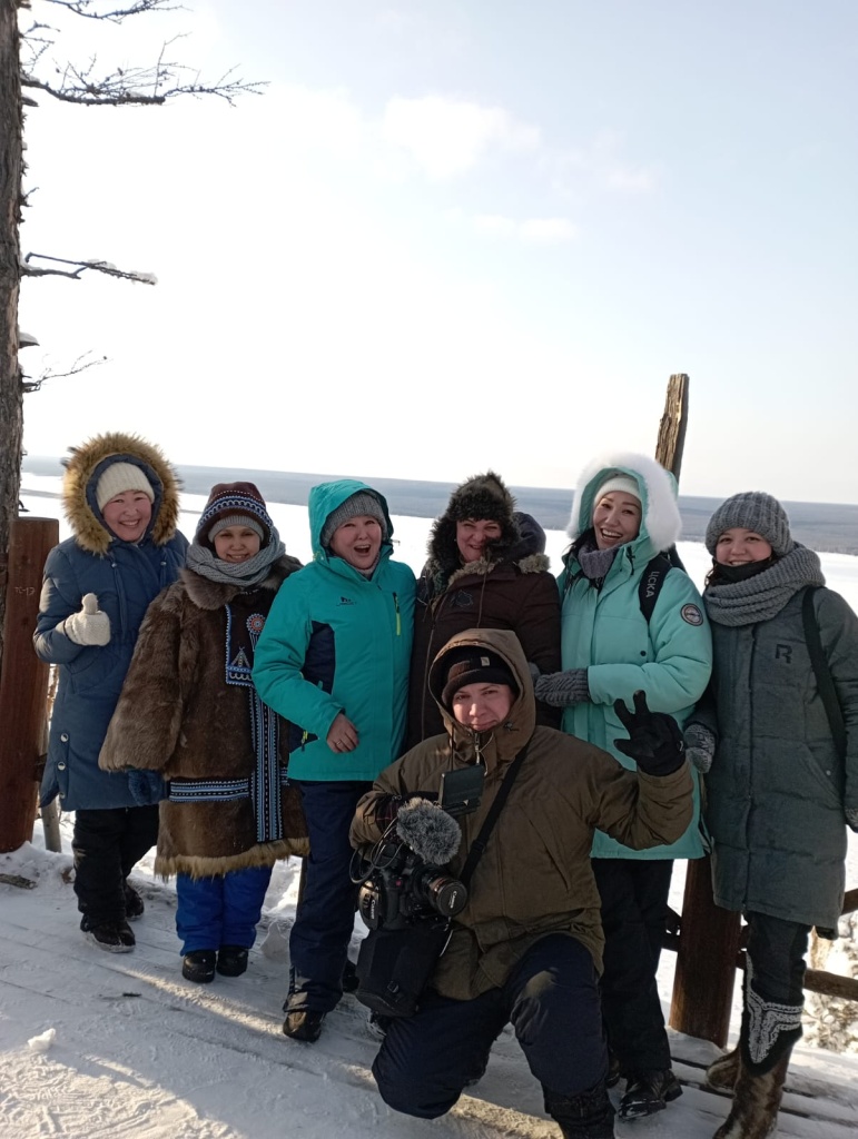 На съмках фильма Женский голос Арктики_ Ленские столбы.jpg